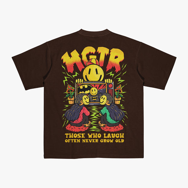Never Grow Old (Streetwear T-shirt)