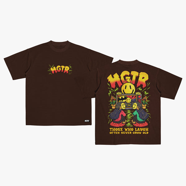 Never Grow Old (Streetwear T-shirt)